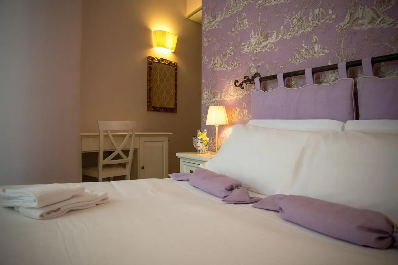 Il Duomo Relais Guest House Ragusa 3*,  Italy